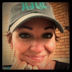 Meet your Posher, Beth anne